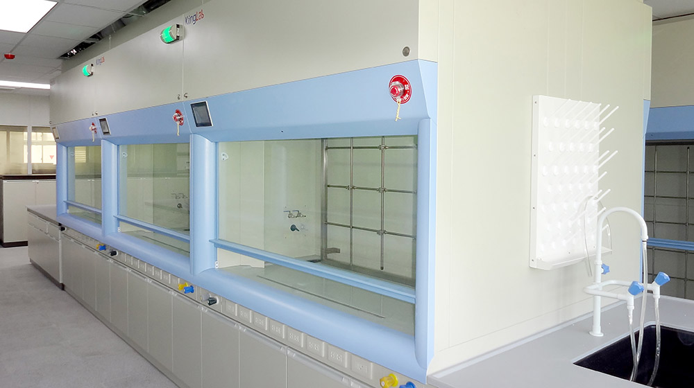 kinglab_iac_fume_hood01 